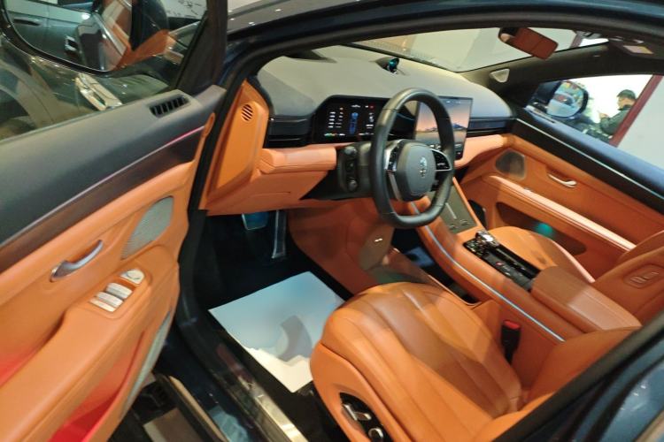 Used Hima AITO M7 2024 1.5T Intelligent Drive 4WD Ultra Version 5 Seats