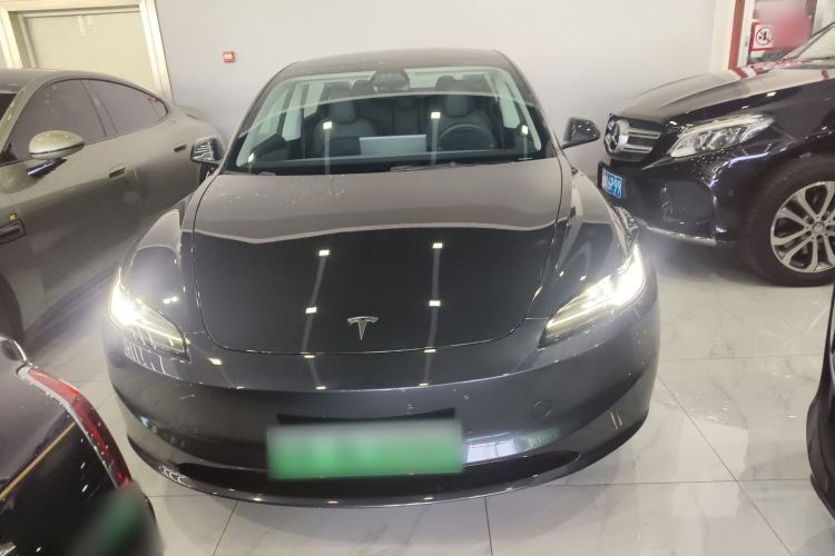 Used Tesla Model 3 2023 Rear-Wheel-Drive Version
