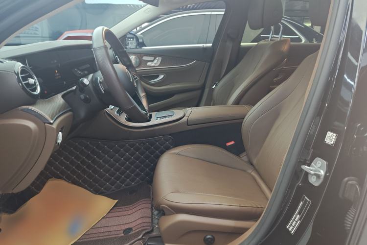 Used Mercedes-Benz E-Class 2023 Updated E 300 L Fashion Edition
