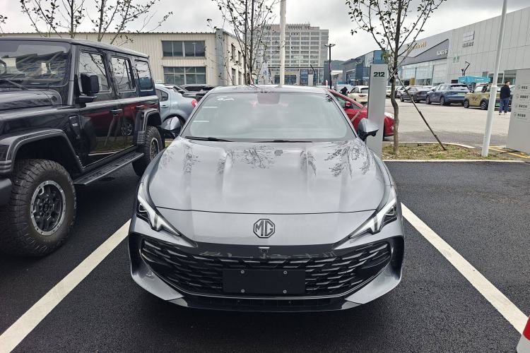 Used MG 7 2025 1.5T 300 DCT Luxury Edition
