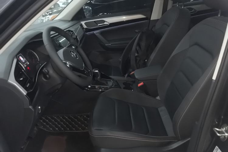 Used Volkswagen Tayron 2019 330TSI Two-Wheel Drive Luxury Model China VI Standard
