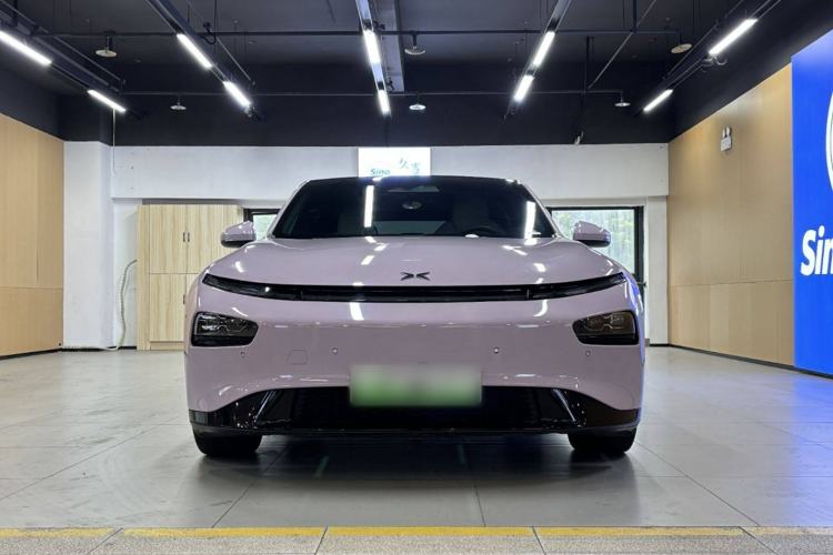 Used XPeng P7 2022 670E+
