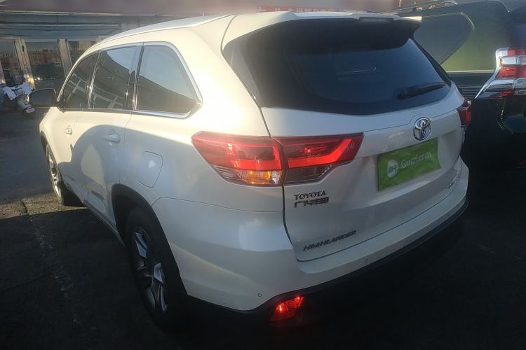 Used Toyota Highlander 2018 2.0T Four-Wheel Drive Luxury Edition 7 Seats China V Emission Standard
