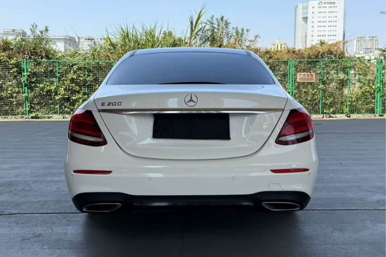 Used Mercedes-Benz E-Class 2017 E 200 Sport