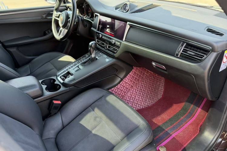 Used Porsche Macan 2018 Macan 2.0T