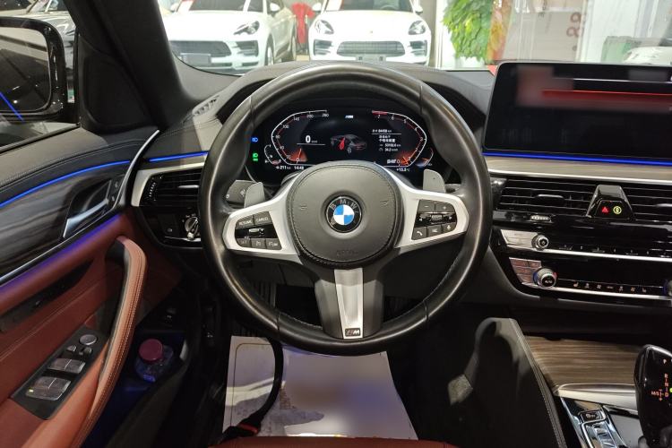 Used BMW 5 Series 2022 Restyled 530Li Leading Edition M Sport Package
