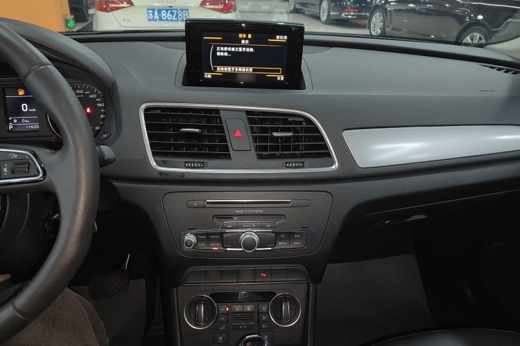 Used Audi Q3 2018 30th Anniversary Edition 30 TFSI Fashion Model
