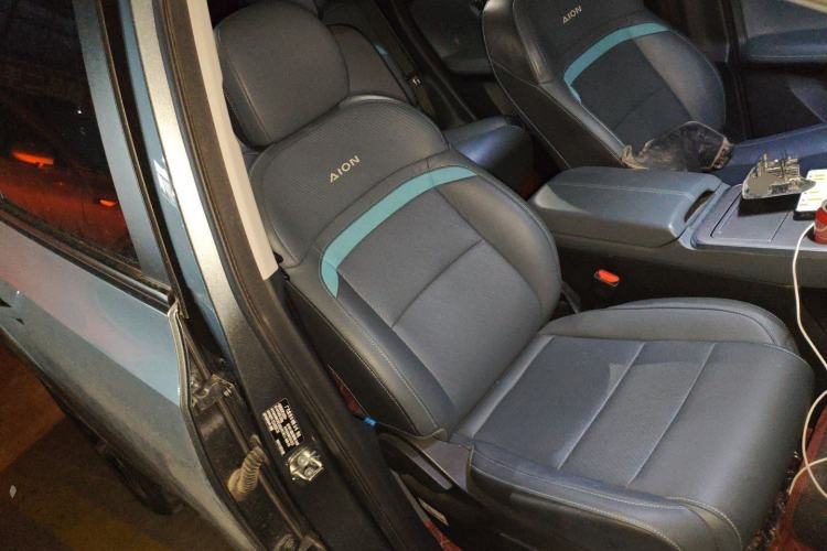 Used AION Y 2023 Younger
