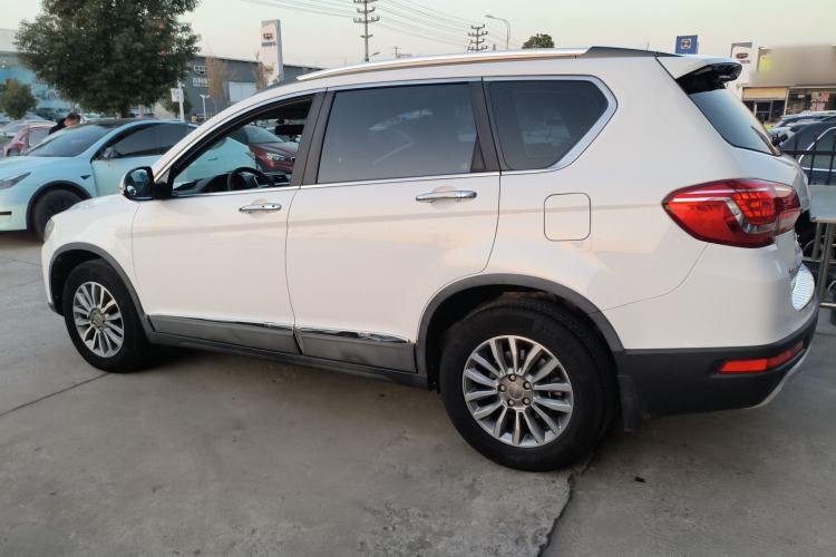 Used Haval H6 2017 Red-Label Sport Edition 1.5T Automatic Two-Wheel Drive Luxury Model
