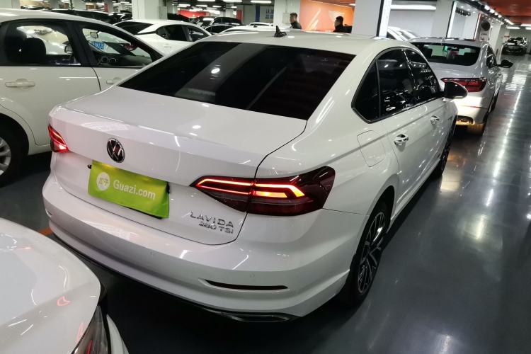 Used Volkswagen Lavida 2022 280TSI DSG Luxury Edition
