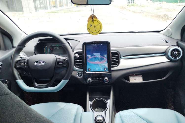 Used Chery Little Ant 2022 Revised Version Sweet Pink Edition Half-Sugar Version Lithium Iron Phosphate 30.7 kWh 30 kW 301 km
