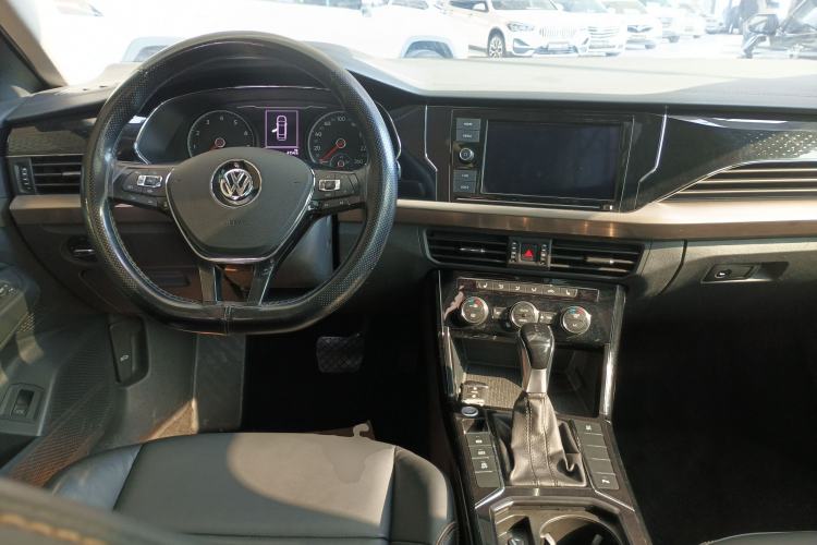 Used Volkswagen Passat 2019 330TSI Elite Edition China VI