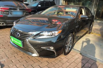 Used Lexus ES 2015 300h Comfort Edition