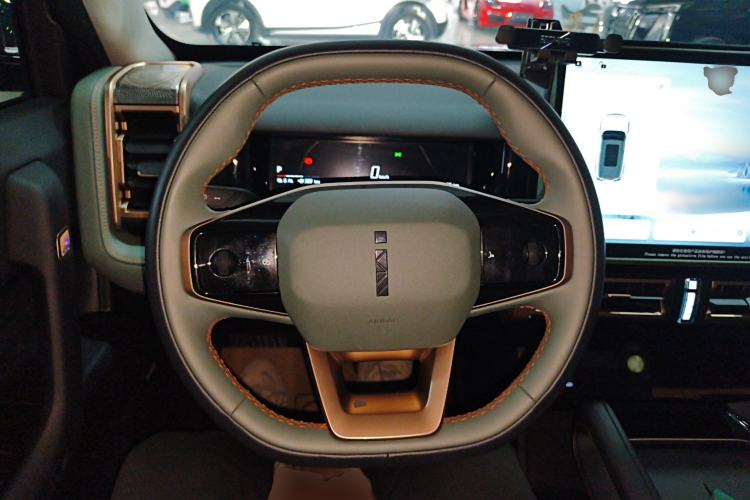 Used  03 2024 501km Two-Wheel Drive Long-Range Version
