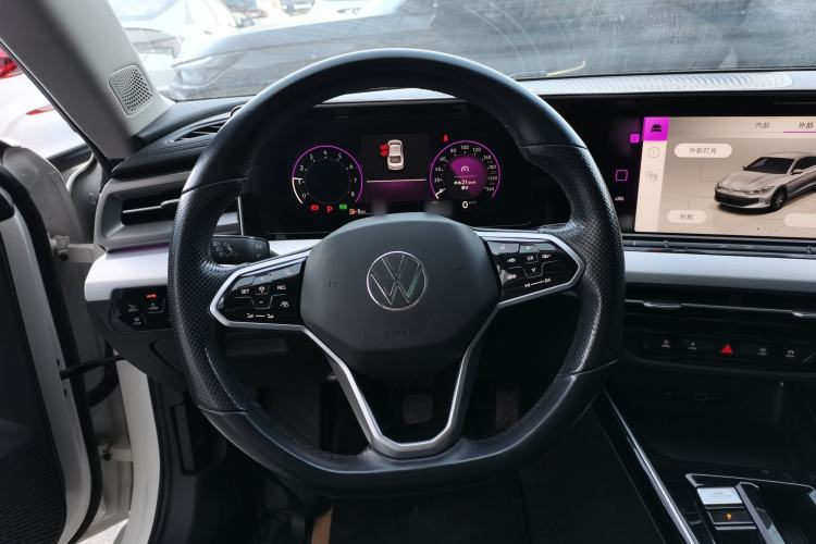 Used Volkswagen Lamando 2022 Lavida L 280TSI DSG Cool & Spicy Edition
