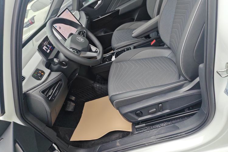 Used Volkswagen ID.3 2025 Smart Edition Outstanding Model
