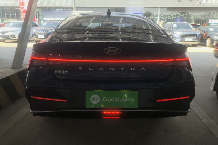 Used Hyundai Elantra 2023 1.5L CVT LUX Prestige Edition