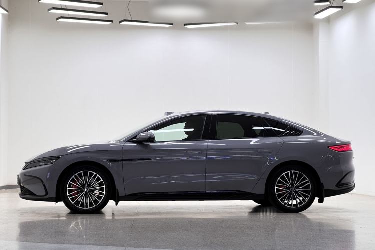 Used BYD Han 2025 EV with 701 km of Laser Radar-Enabled Intelligent Driving
