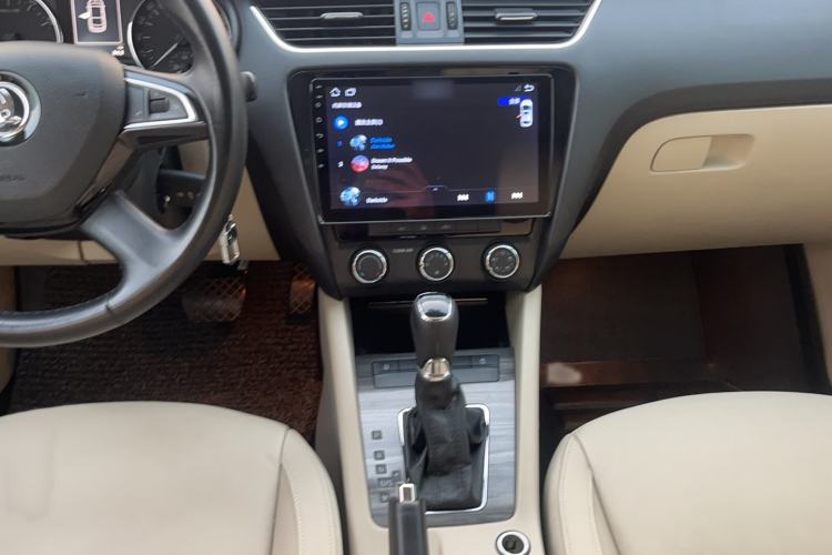 Used Skoda Octavia 2016 1.6L Automatic Smart Drive Edition
