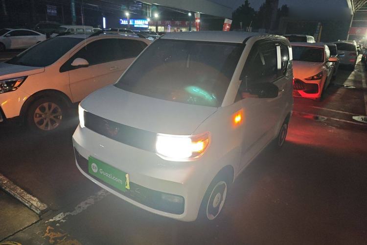Used Wuling Hongguang MINIEV 2022 Easy Version Lithium Iron Phosphate
