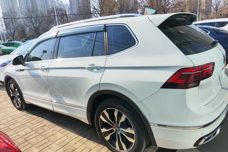 Used Volkswagen Tiguan L 2023 330TSI Automatic Two-Wheel Drive R-Line Enjoyment Edition