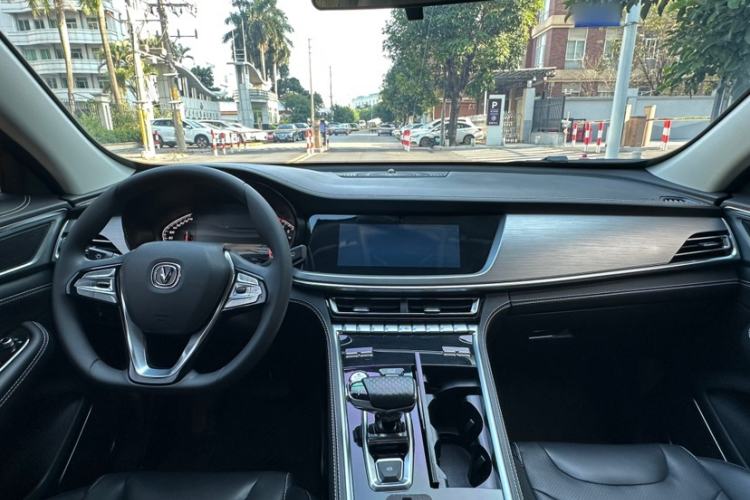 Used Changan CS85 COUPE 2019 1.5T DCT Version China VI Standard
