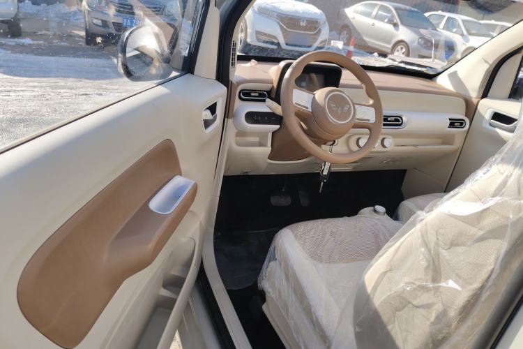 Used Wuling Hongguang MINIEV 2024 3rd Generation 215km Youth Edition