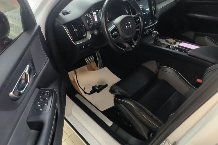 Used Volvo S60 2020 T4 Zhiyuan Sport Edition