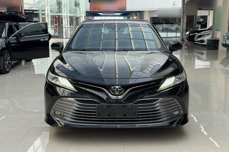 Used Toyota Camry 2019 2.5G Luxury Edition China VI Standard
