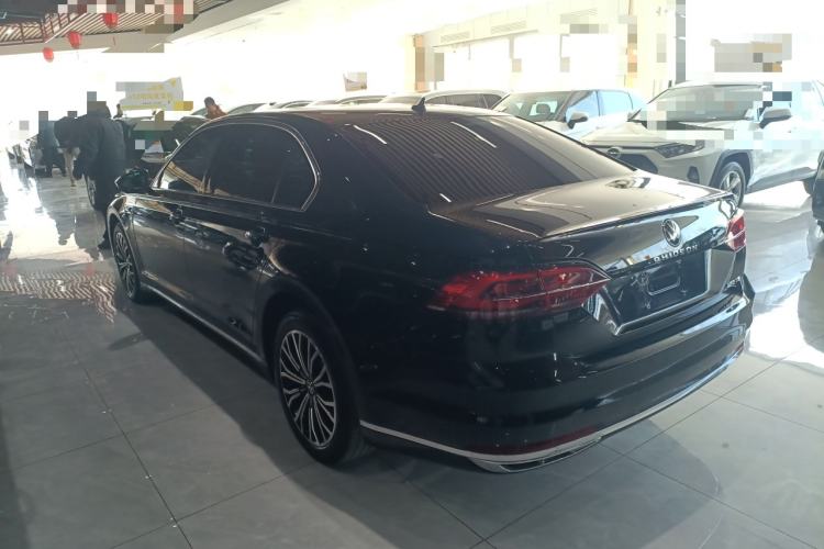 Used Volkswagen Phideon 2021 380TSI Luxury Edition
