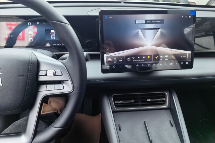 Used BYD Qin L 2025 DM-i Smart Drive 120KM Leading Model