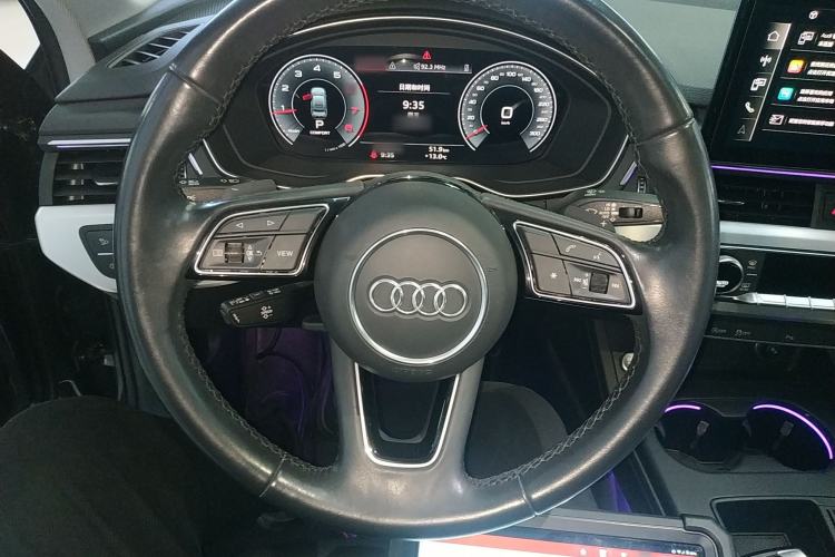 Used Audi A4L 2022 40 TFSI Fashion Dynamic Model
