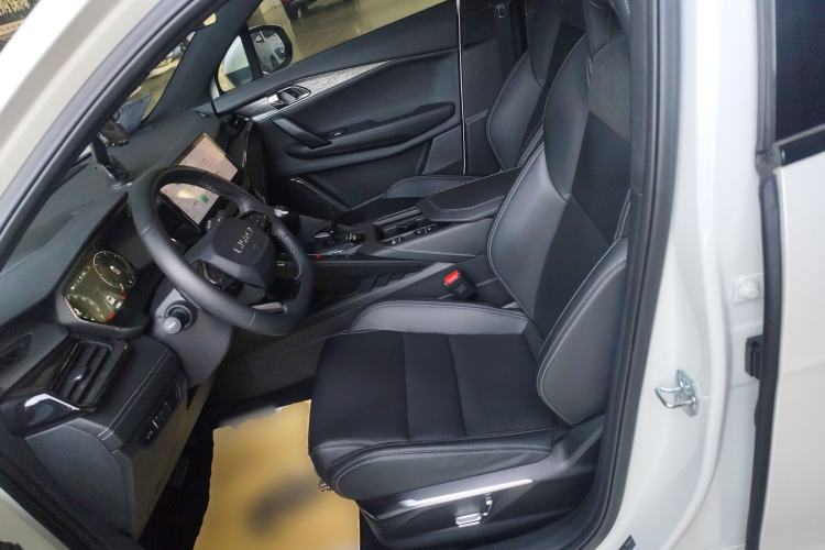 Used Lynk & Co 06 2023 Remix 1.5T JinPro
