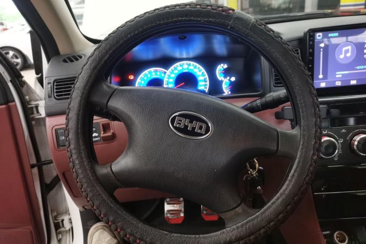 Used BYD F3 2012 Energy-Saving Edition 1.5L Manual Comfort Model
