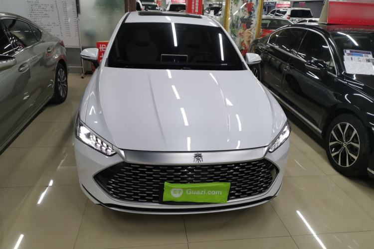 Used BYD Qin PLUS 2023 Champion Edition DM-i 120KM Beyond Model
