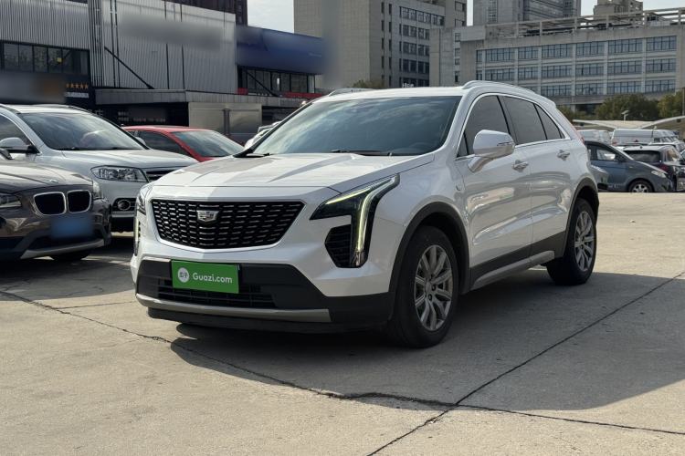 Used Cadillac XT4 2023 28T Two-Wheel-Drive Luxury Version