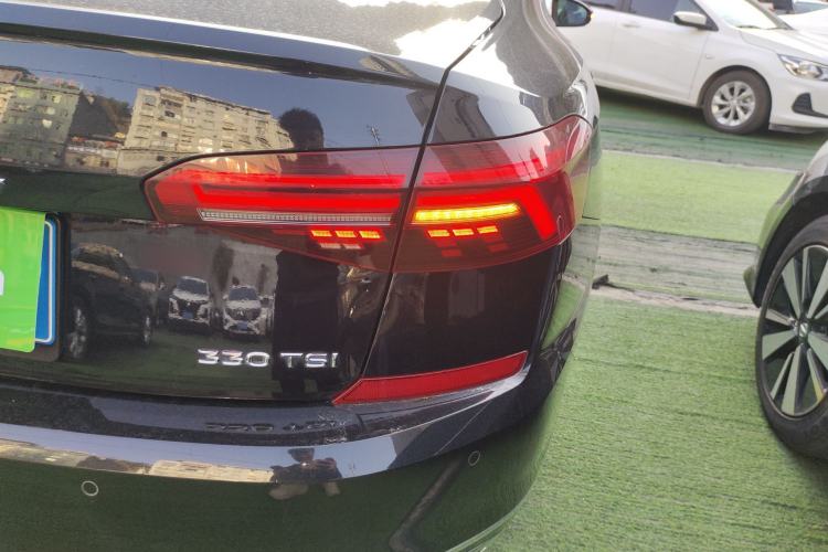 Used Volkswagen Passat 2019 330TSI Elite Edition China VI
