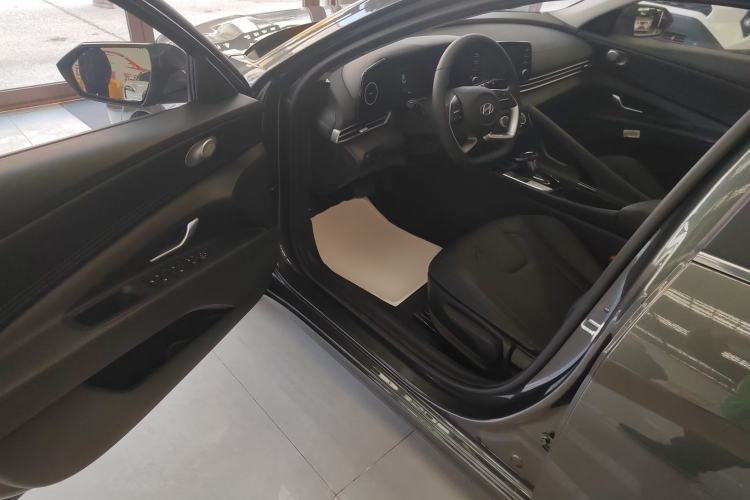 Used Hyundai Elantra 2023 1.5L CVT GLX Elite Edition