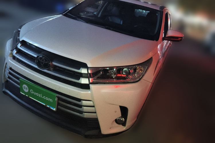 Used Toyota Highlander 2018 2.0T Four-Wheel Drive Luxury Version 7 Seats China VI Standard