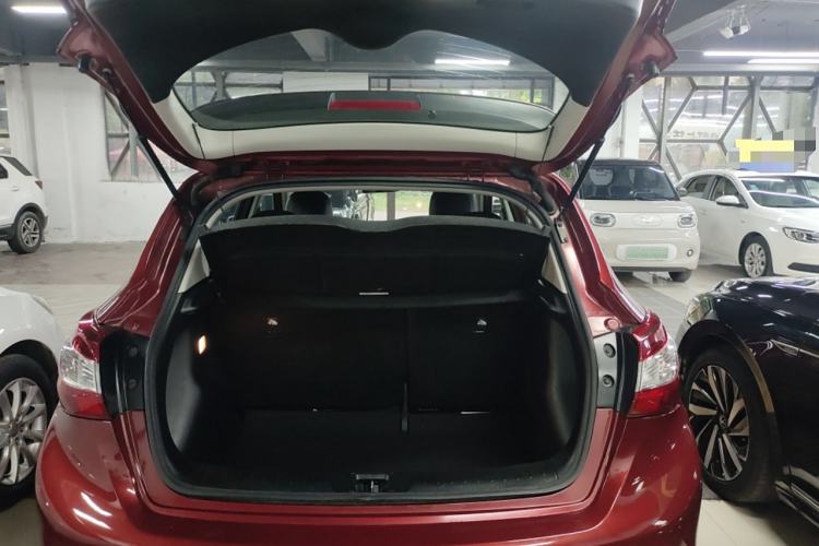 Used Nissan Tiida 2016 1.6L CVT Smart Drive Edition
