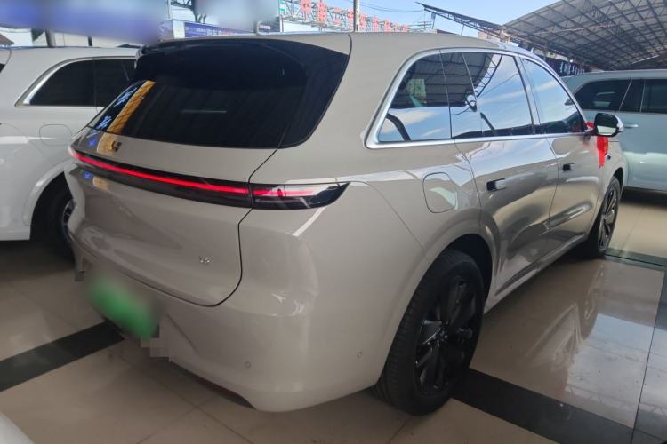 Used Li Auto L6 2025 Pro Smart Refresh Edition
