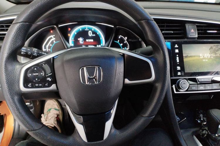 Used Honda Civic 2016 220TURBO CVT Luxury Edition
