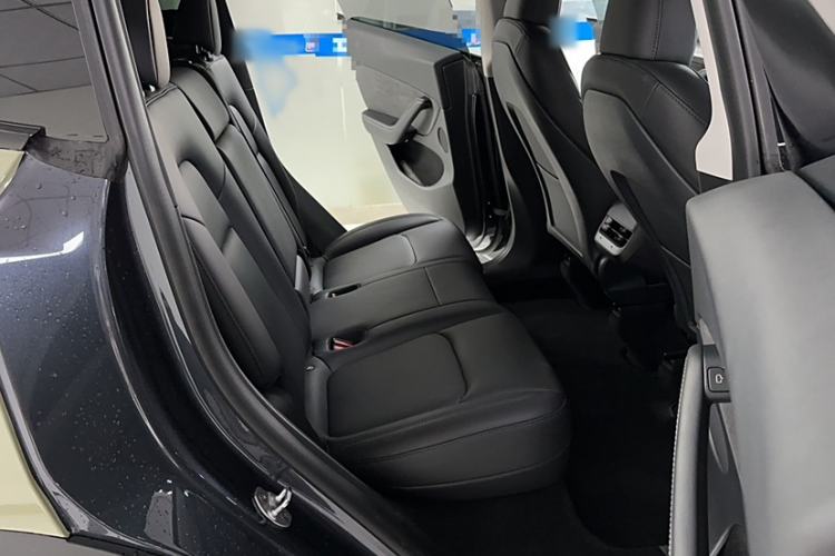 Used Tesla Model Y 2024 Rear-Wheel-Drive Version
