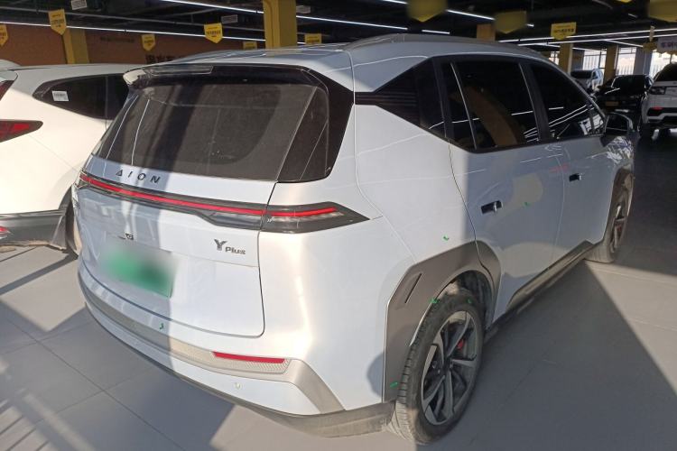 Used AION Y 2023 Younger Star Edition
