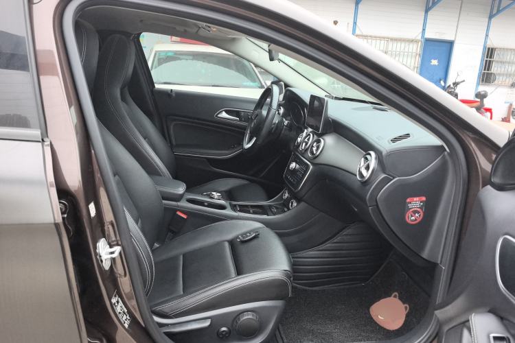 Used Mercedes-Benz GLA 2016 GLA 200 Fashion Model
