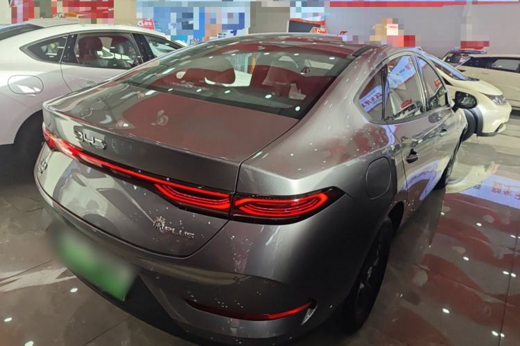 Used BYD Qin PLUS 2025 DM-i Smart Drive 55KM Leading Model
