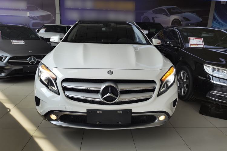 Used Mercedes-Benz GLA 2015 GLA 220 4MATIC Fashion Model
