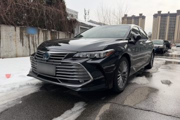 Used Toyota Avalon 2019 Dual-Engine 2.5L XLE Prestige Version China VI Standard