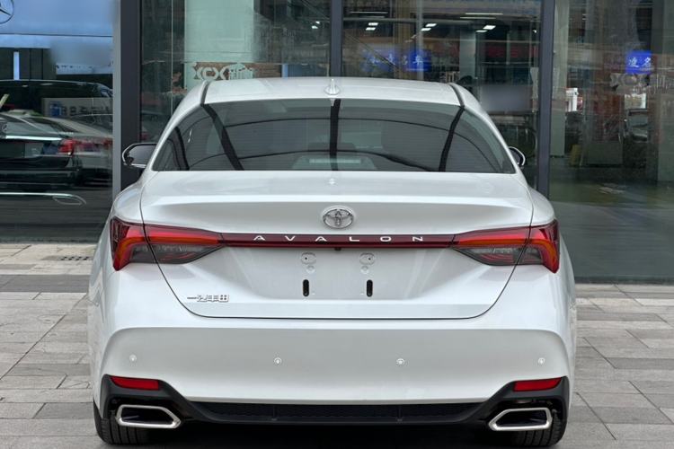 Used Toyota Avalon 2022 2.0L Luxury Edition
