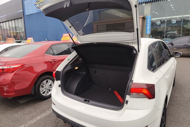 Used Skoda Rapid Spaceback 2020 1.5L Automatic Comfort Edition